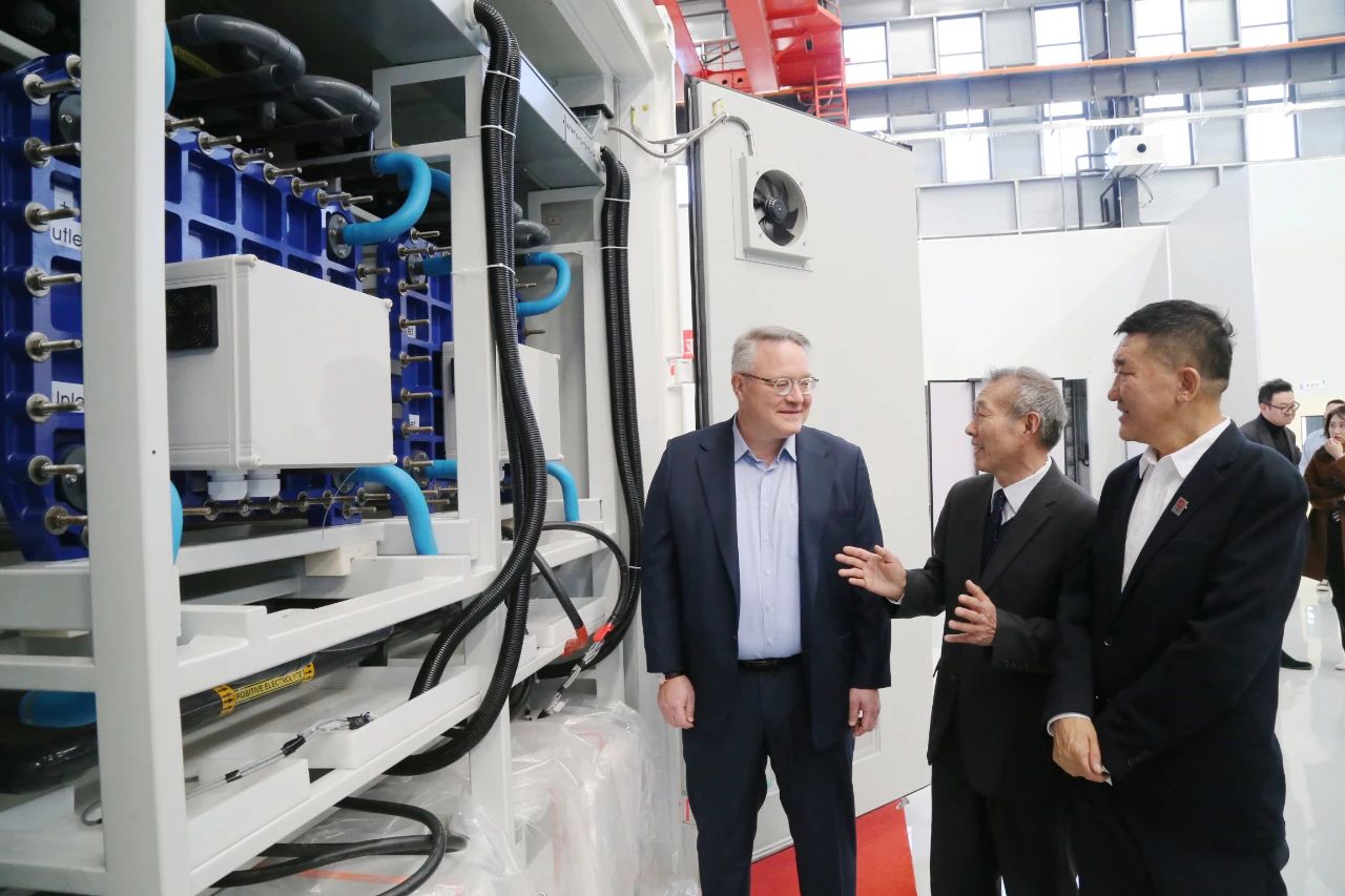 1745734704265448.jpg 3.jpg